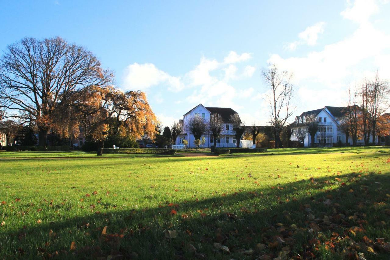 Appartamento Auszeit Am Lindenpark Ostseebad Kühlungsborn Esterno foto