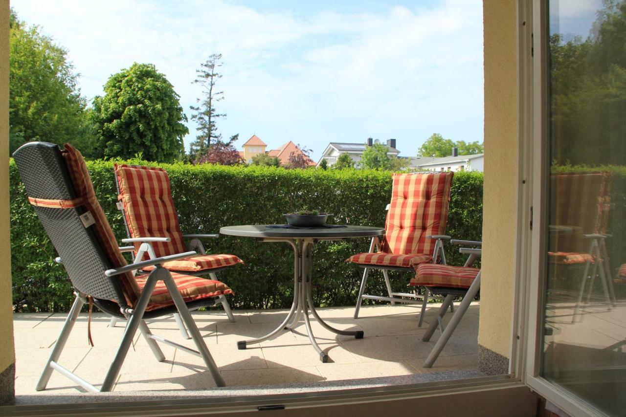 Appartamento Auszeit Am Lindenpark Ostseebad Kühlungsborn Esterno foto