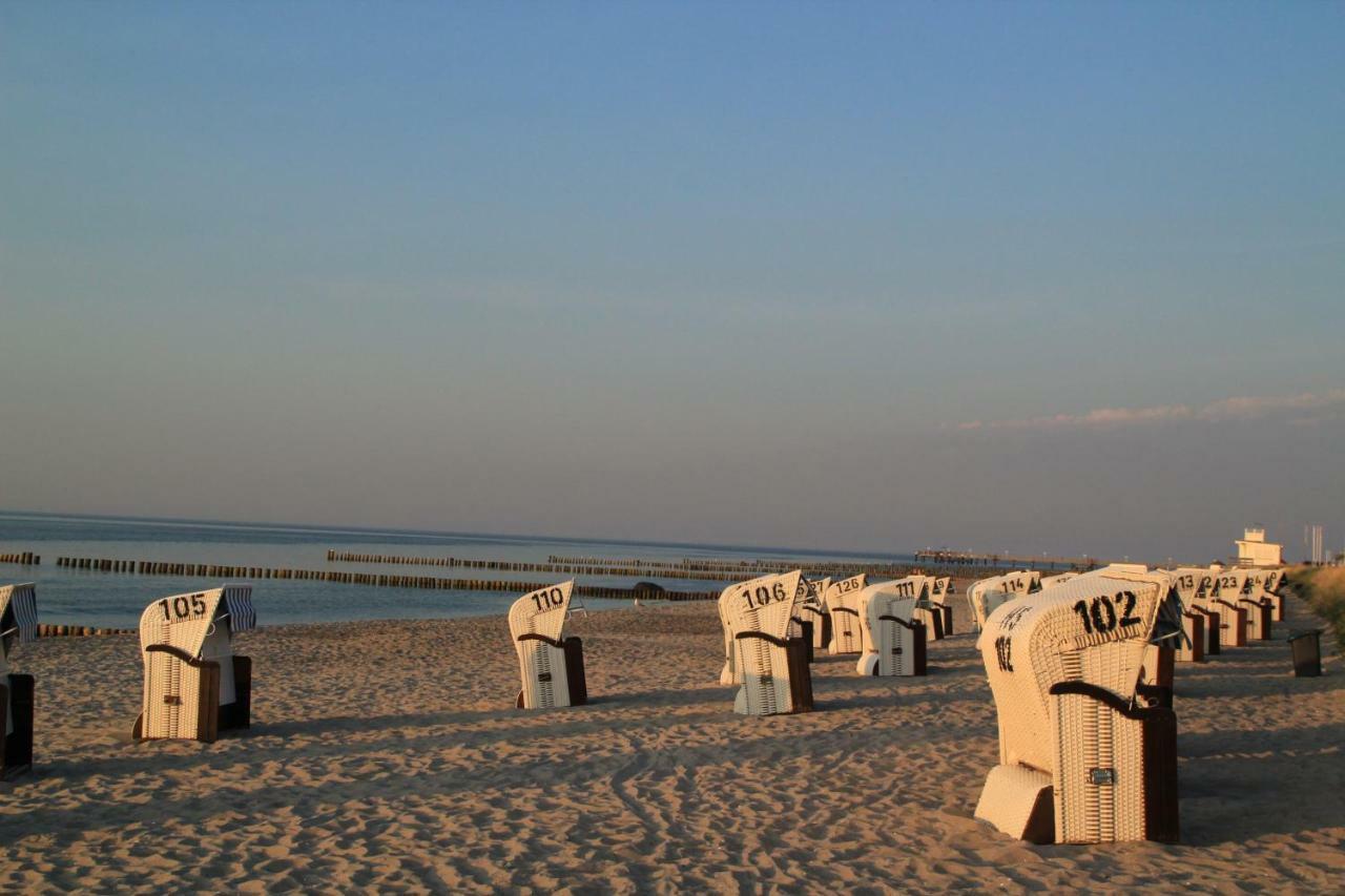 Appartamento Auszeit Am Lindenpark Ostseebad Kühlungsborn Esterno foto